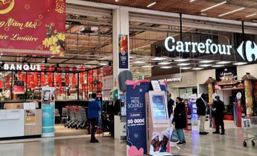 Hệ thống phân phối bán lẻ Carrefour- Pháp lần đầu tiên đưa Tết Việt Nam tới người tiêu dùng Pháp